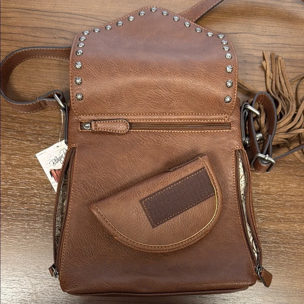 Aztec Pattern Crossbody - Picture 4 of 4